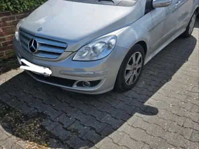 Brugt Mercedes C200 136 HK (100 kW) 2006 Sølv Hatchback