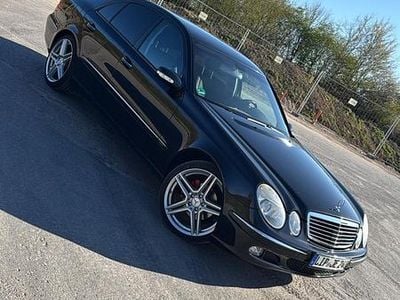 Mercedes E240