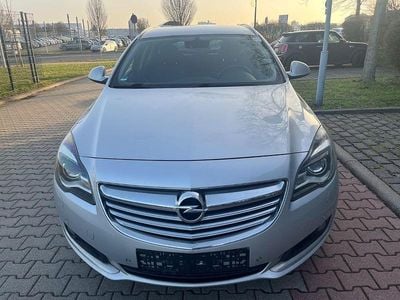Gebraucht Opel Insignia Business Edition 163 PS (119 kW) 2014 Silber Kombi