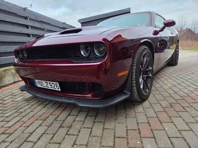 Rot Gebraucht 2023 Dodge Challenger Coupé | 37.500 €