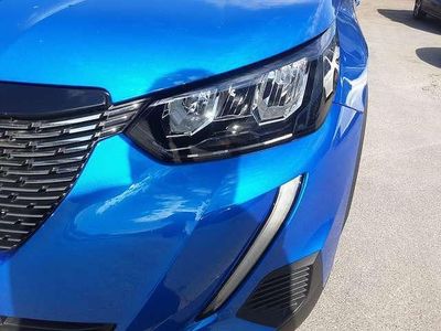 Blau metallic Gebraucht 2023 Peugeot 2008 Allure SUV | 20.220 € (Etwas zu teuer)