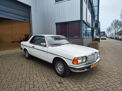 Weiß Gebraucht 1978 Mercedes 280 Coupé | 10.500 €