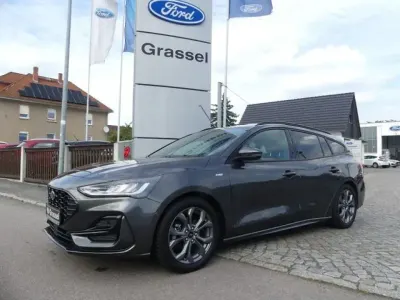 Gebraucht Ford Focus ST-Line X 155 PS (114 kW) 2024 Magneticgrau (metallic) Kombi