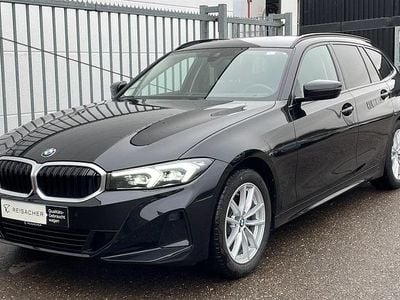 Gebraucht BMW 320 Efficient Dynamics 190 PS (139 kW) 2022 Saphirschwarz metallic Kombi