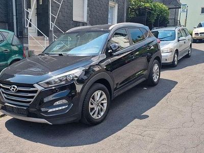 Gebraucht Hyundai Tucson Turbo 177 PS (130 kW) 2016 Schwarz SUV