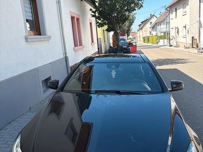 Mercedes E200