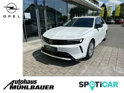 Gebraucht Opel Astra Elegance 131 PS (96 kW) 2023 Weiß Kleinwagen