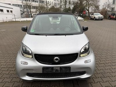 Silber Gebraucht 2016 Smart ForTwo Coupé Coupé | 8.000 €