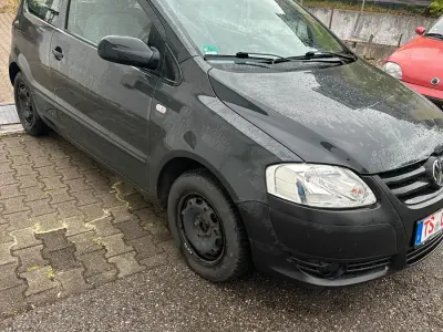 Używany VW Fox 62 KM (45 kW) 2009 Szary Hatchback