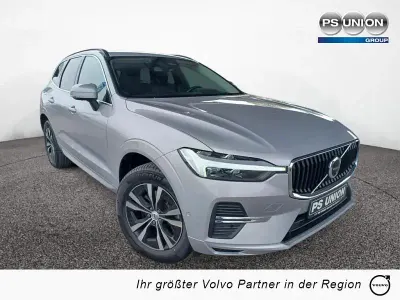 Gebraucht Volvo XC60 Momentum 197 PS (144 kW) 2022 Silber / silver dawn SUV