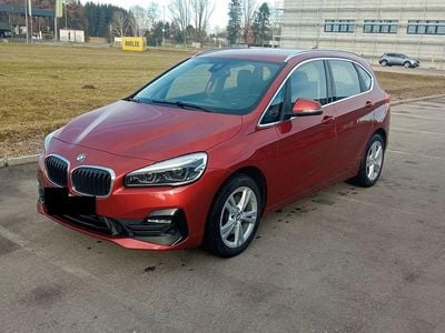 Second-hand BMW 225 231 CP (169 kW) 2018 Portocaliu Monovolum