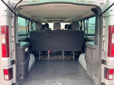 Gebraucht Renault Trafic 125 PS (91 kW) 2015 Silber Van / Kleinbus