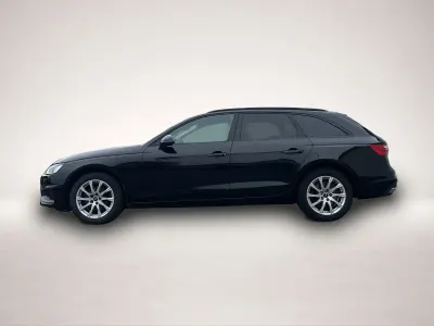 Gebraucht Audi A4 150 PS (110 kW) 2022 Schwarz Kombi