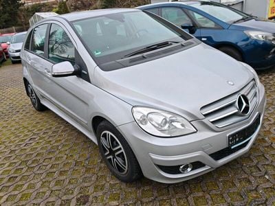 Mercedes B180