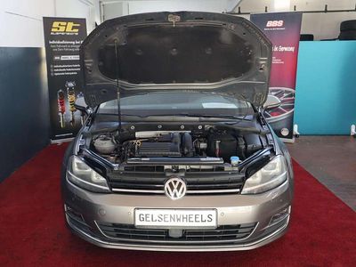 Gebraucht VW Golf VII Highline 140 PS (102 kW) 2013 Limestone grey Kleinwagen