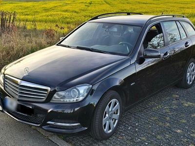 Gebraucht Mercedes C200 136 PS (100 kW) 2011 Schwarz Kombi
