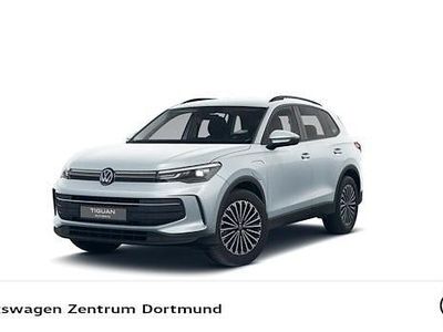 Gebraucht VW Tiguan Life 204 PS (150 kW) 2025 Silber SUV