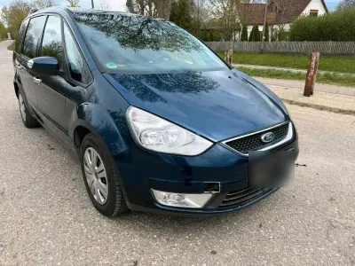 Używany Ford Galaxy 116 KM (85 kW) 2008 Niebieski Minivan