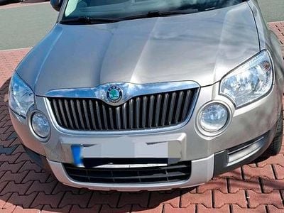 Second-hand Skoda Yeti 105 CP (77 kW) 2012 Andere farben SUV