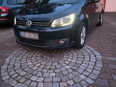 Gebraucht VW Touran 140 PS (102 kW) 2013 Braun Van / Kleinbus