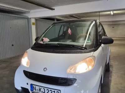 Gebraucht Smart ForTwo Coupé 71 PS (52 kW) 2010 Weiß Coupé