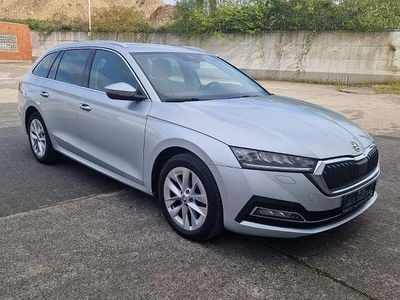 Second-hand Skoda Octavia Ambition 116 CP (85 kW) 2021 Argintiu Break