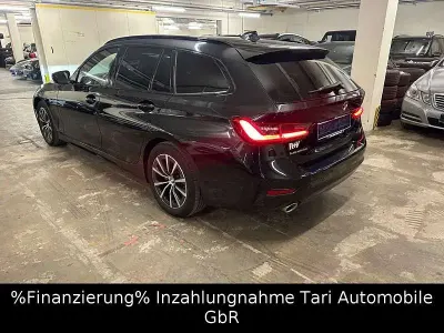Gebraucht BMW 320 Sport Line 190 PS (139 kW) 2020 Schwarz Kombi