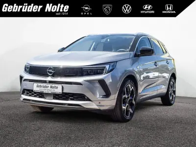 Usata Opel Grandland X Ultimate 131 CV (96 kW) 2022 Grigio SUV