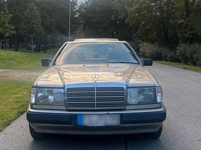 Second-hand Mercedes 230 132 CP (97 kW) 1988 Coupe