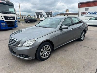 Mercedes E200