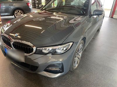 gebraucht BMW 330e M Sport *H&K*HUD*DriveProAss*SH*Parkass*DAB