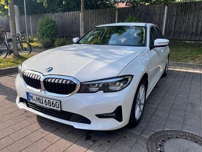 BMW 330e
