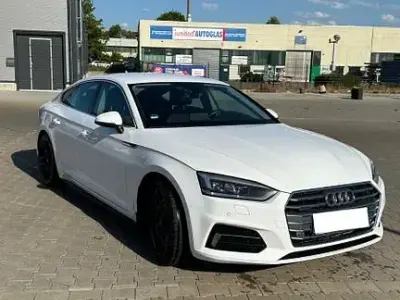 Gebraucht Audi A5 Sportback Sport 245 PS (180 kW) 2019 Weiß Kleinwagen