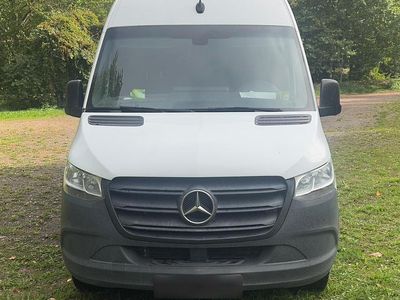 Używany Mercedes Sprinter 170 KM (125 kW) 2022 Biały Van