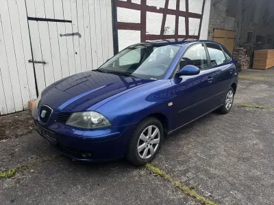 Gebraucht Seat Ibiza 101 PS (74 kW) 2004 Blau Kleinwagen