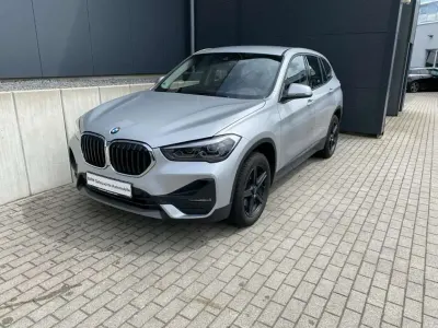 Gebraucht BMW X1 150 PS (110 kW) 2020 Glaciersilber metallic SUV