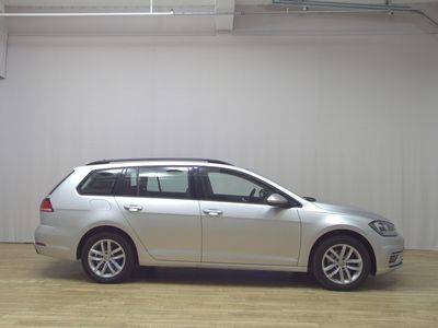 gebraucht VW Golf VII Var. 1.6 TDI Comf. Navi SHZ PDC AHK ACC