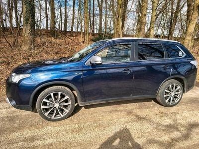 Usata Mitsubishi Outlander 150 CV (110 kW) 2015 Blu SUV