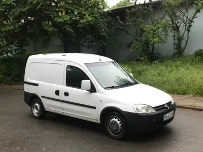 Gebraucht Opel Combo 101 PS (74 kW) 2007 Weiß Van / Kleinbus