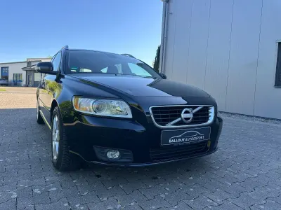 Second-hand Volvo V50 Business Edition 114 CP (83 kW) 2012 Negru Break