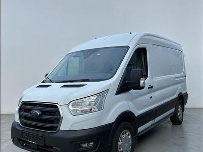 Gebraucht Ford Transit Trend 131 PS (96 kW) 2021 Weiß Van / Kleinbus