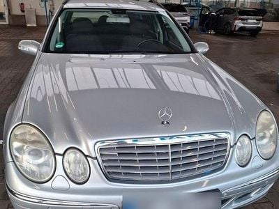 Gebraucht Mercedes E280 Elegance 177 PS (130 kW) 2005 Silber Kombi
