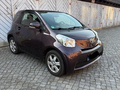 Toyota iQ