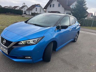 Blau Gebraucht 2021 Nissan Leaf Tekna Kleinwagen | 16.500 € (Fairer Preis)