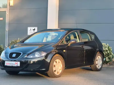Usata Seat Leon Reference 102 CV (75 kW) 2008 Nero Utilitaria