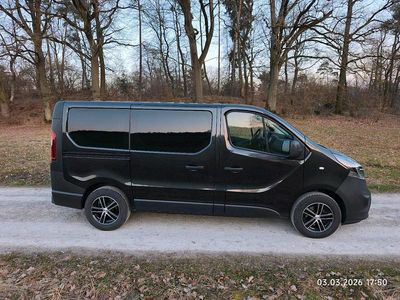 Usata Opel Vivaro 125 CV (91 kW) 2017 Nero Monovolume