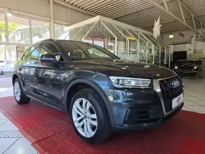 Gebraucht Audi Q5 Ambiente 190 PS (139 kW) 2018 Grau SUV