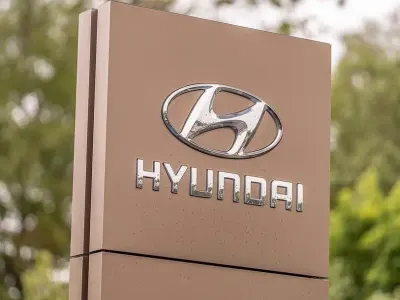 Neu Hyundai i30 Trend 150 PS (110 kW) 2026 Grau Limousine