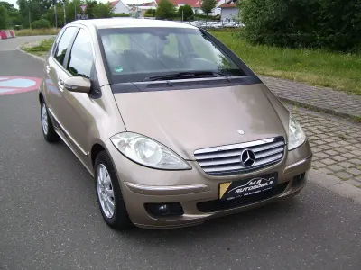 Gebraucht Mercedes A180 Elegance 109 PS (80 kW) 2008 Gold Kleinwagen