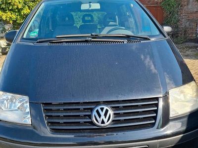 VW Sharan